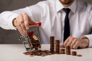 Enhancing Liquidity in Illiquid Markets: The Role of Blockchain Tokenization